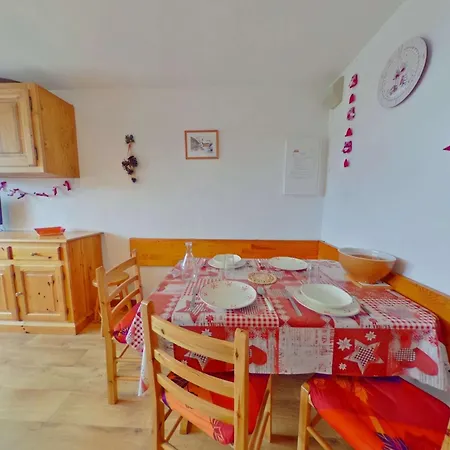 4 Pers, Balcon, Centre Les Saisies - Fr-1-594-162 Hauteluce